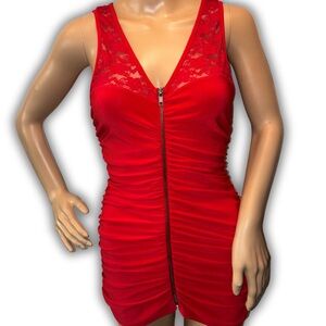 Elegant Red Lace Zipper Dress